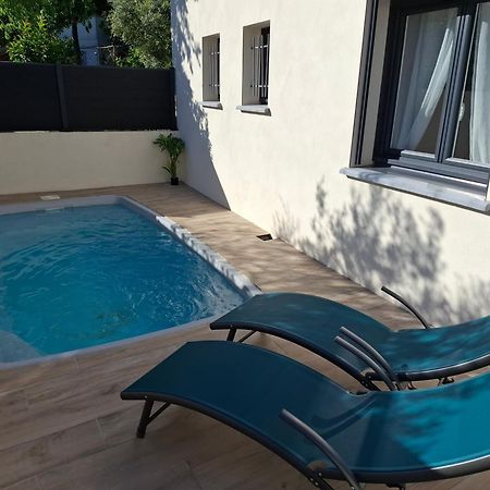 Lou Mazet Villa Uchaud Bagian luar foto